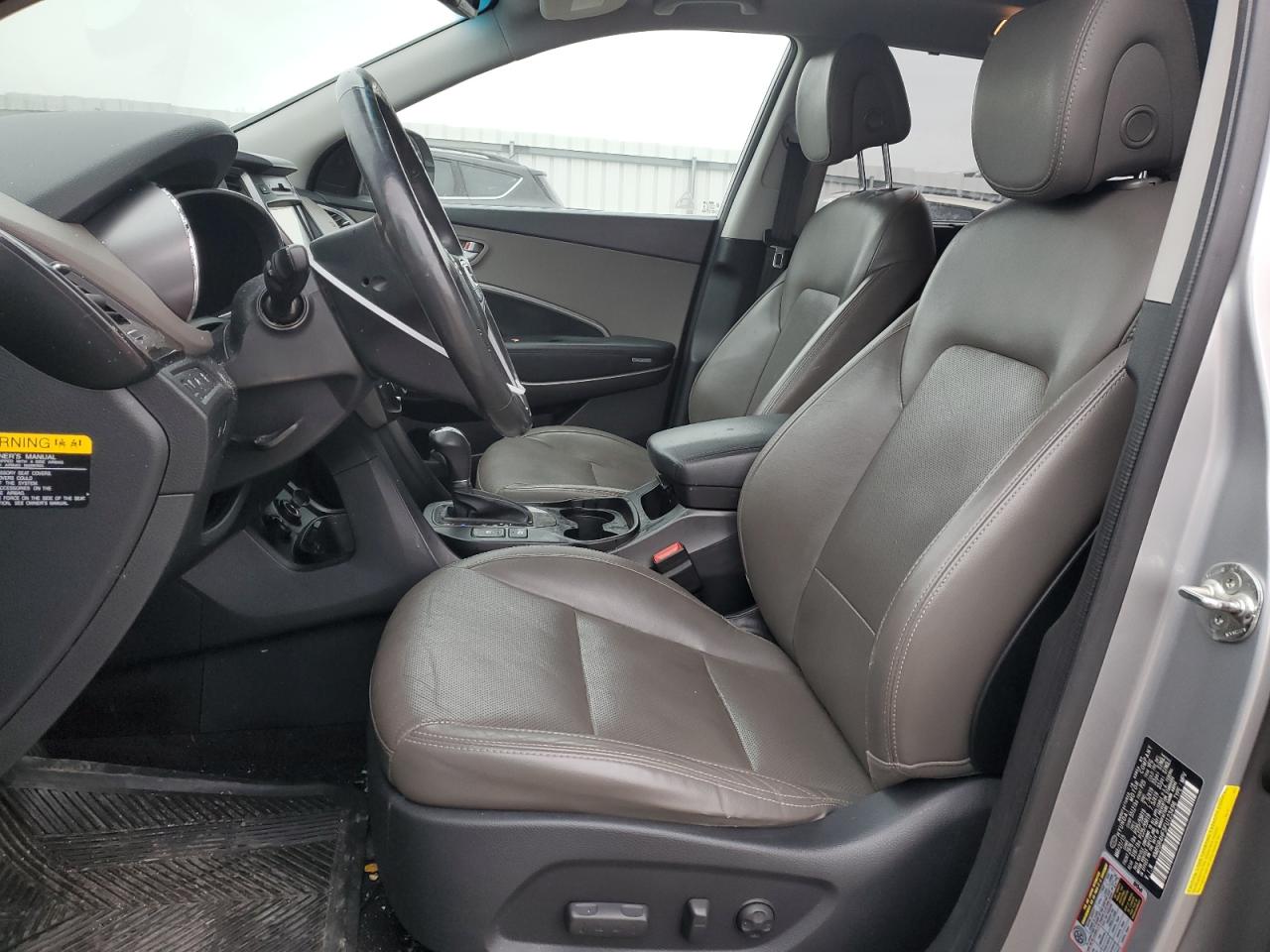 2015 Hyundai Santa Fe - Image 7