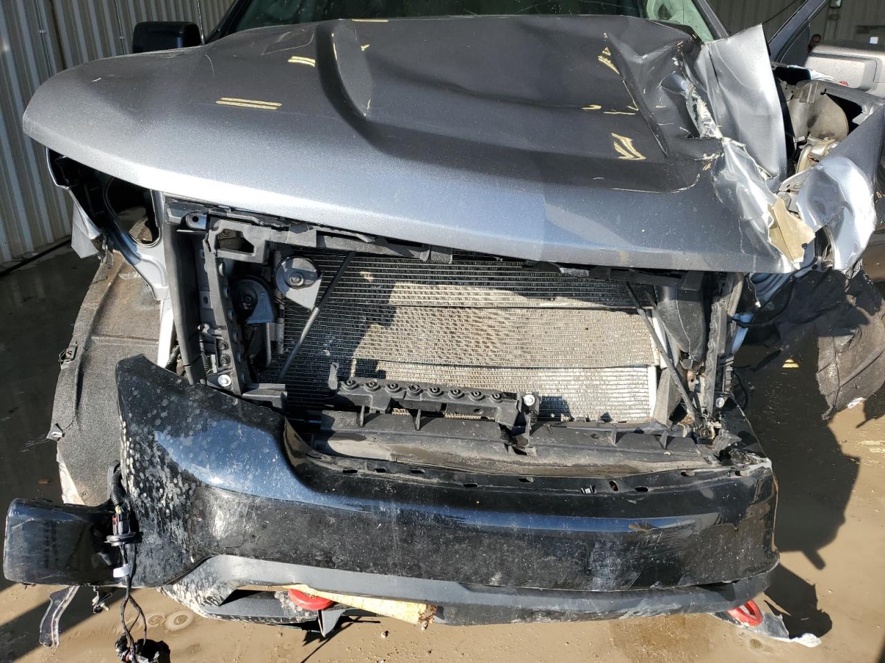2019 Chevrolet Silverado - Image 11