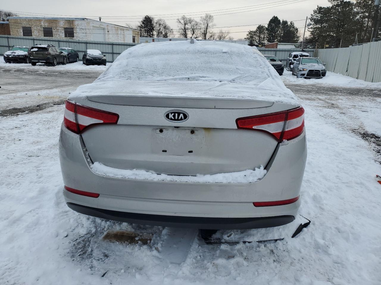 2011 Kia Optima - Image 6
