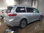 2018 Toyota Sienna Xle for Sale in Elgin, IL - Front End