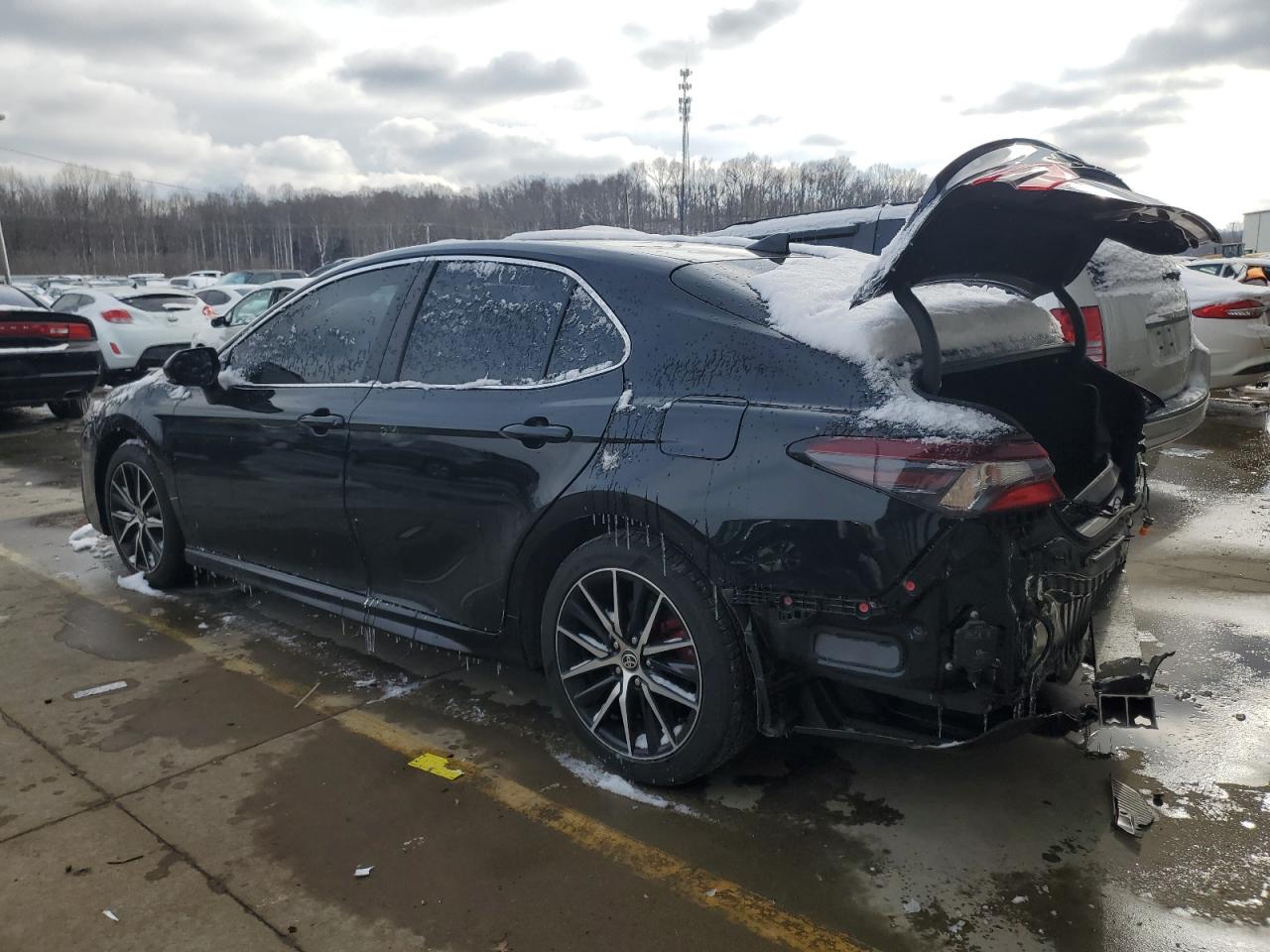 2021 Toyota Camry - Image 2