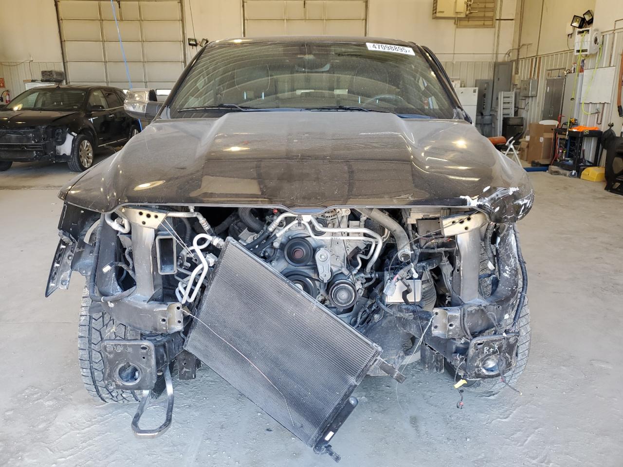 2019 RAM 1500 - Image 5