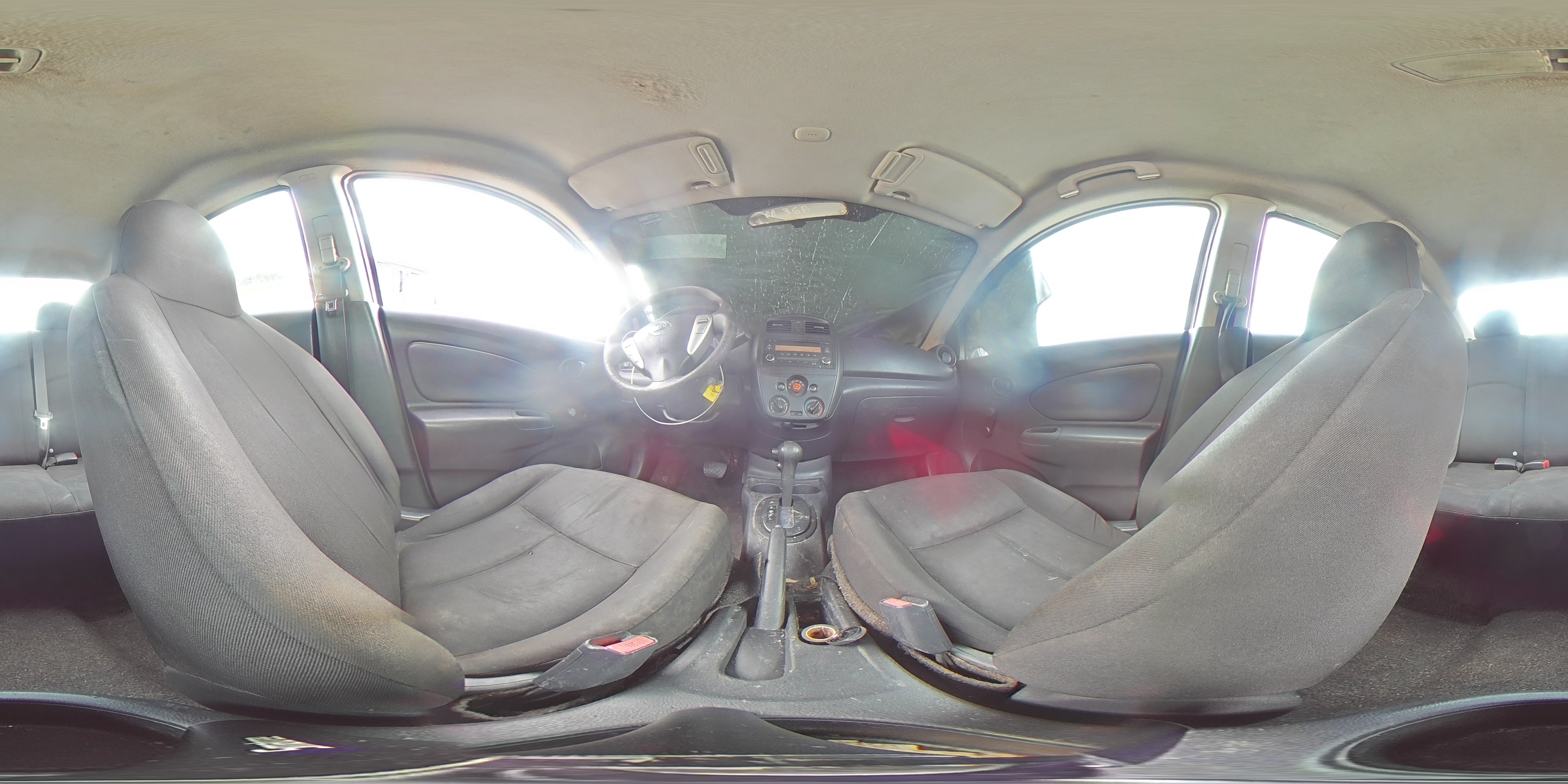2016 Nissan Versa - Image 13