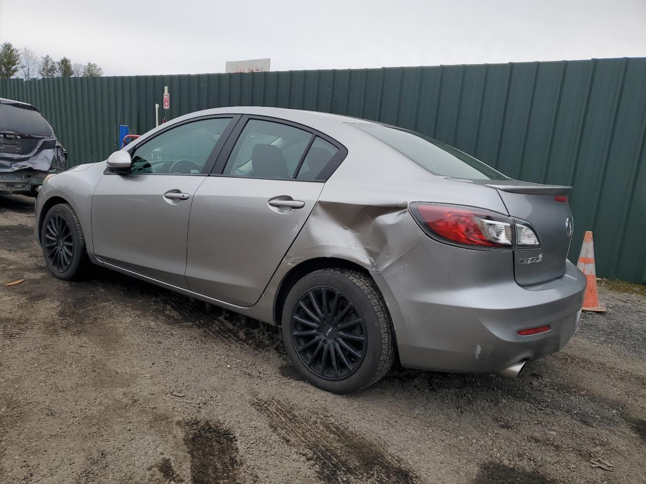 2011 Mazda 3 - Image 2