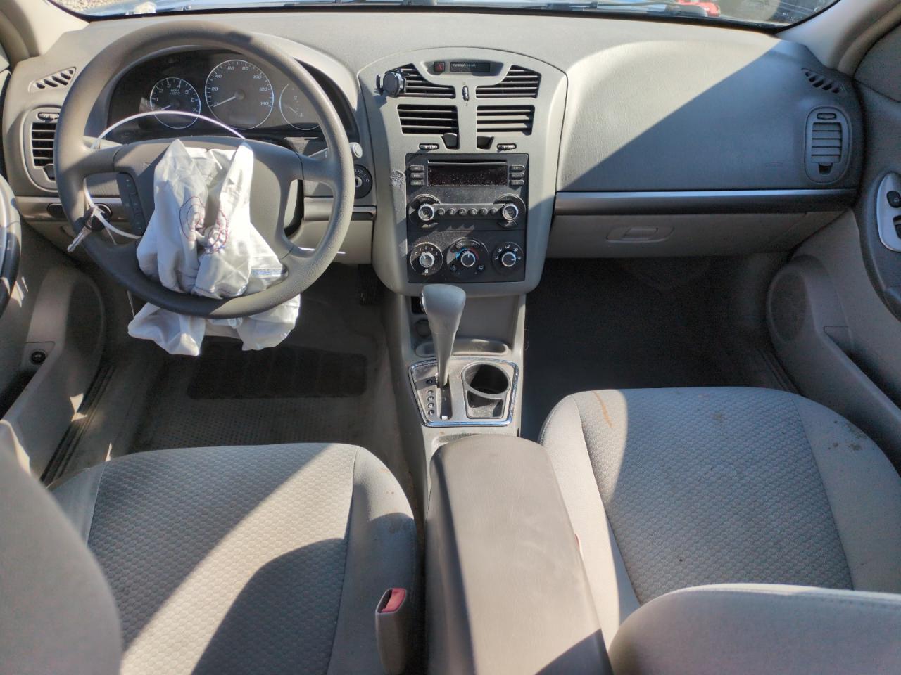 2007 Chevrolet Malibu - Image 8