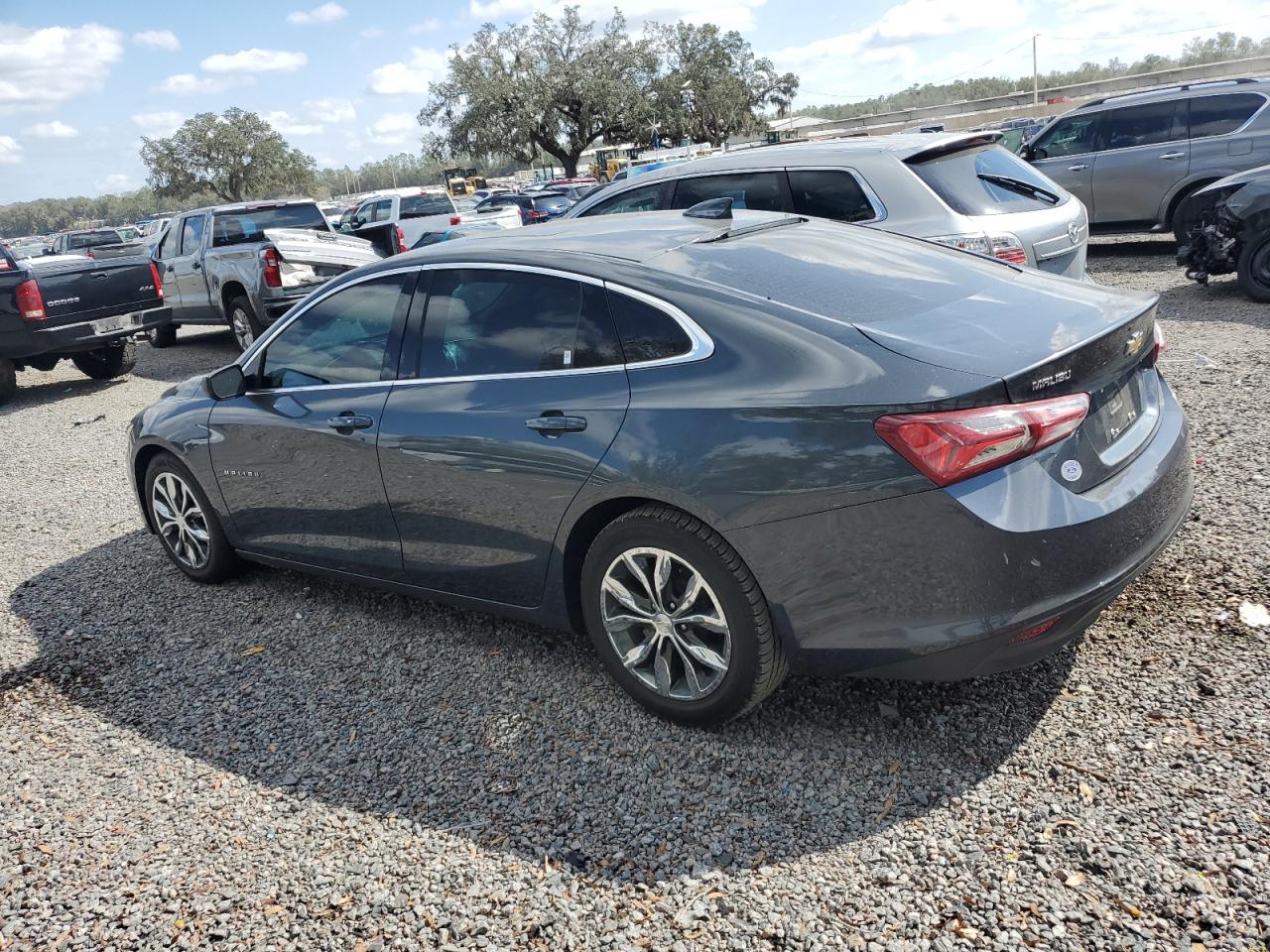 2021 Chevrolet Malibu - Image 2