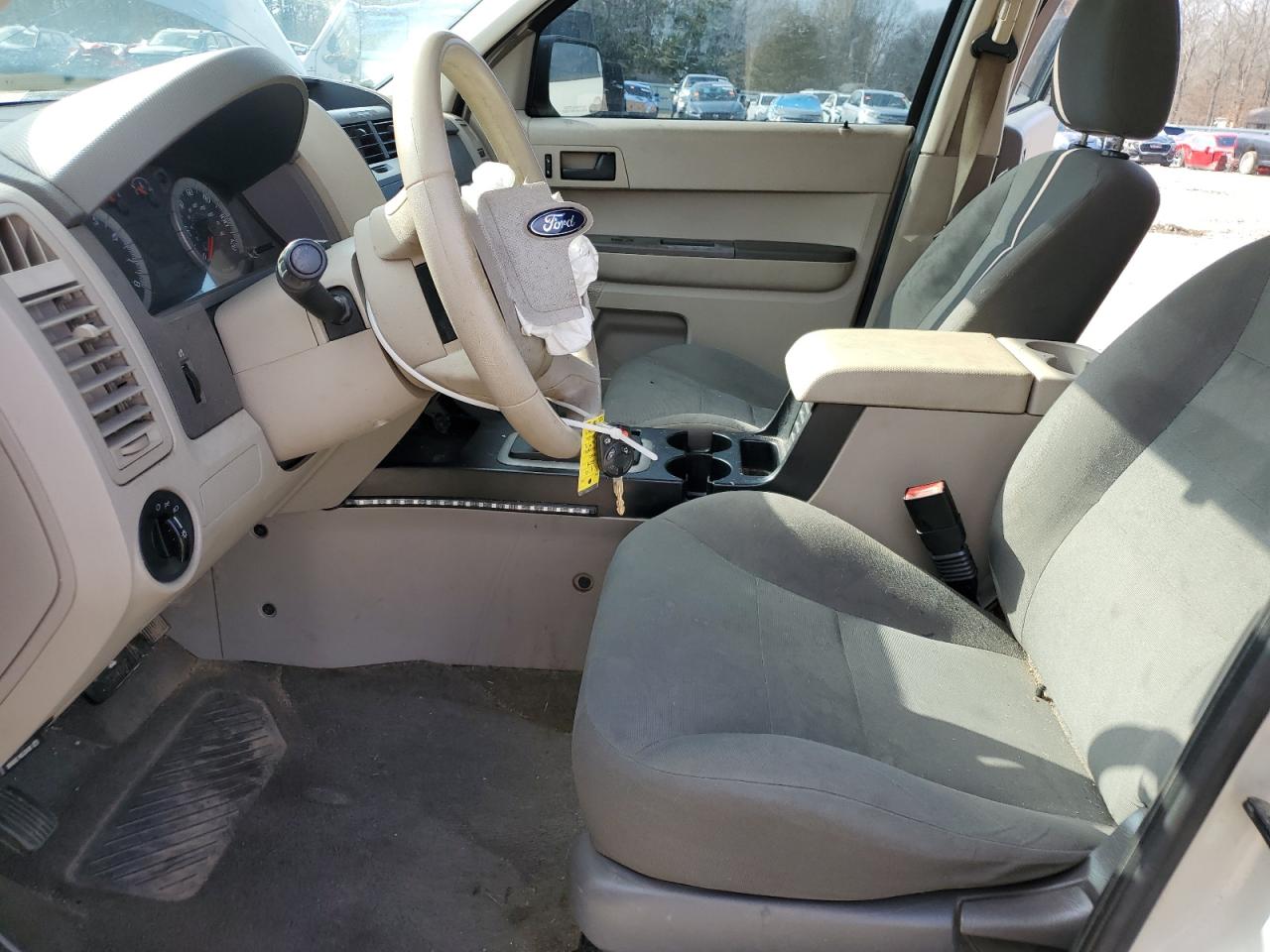 2008 Ford Escape - Image 7
