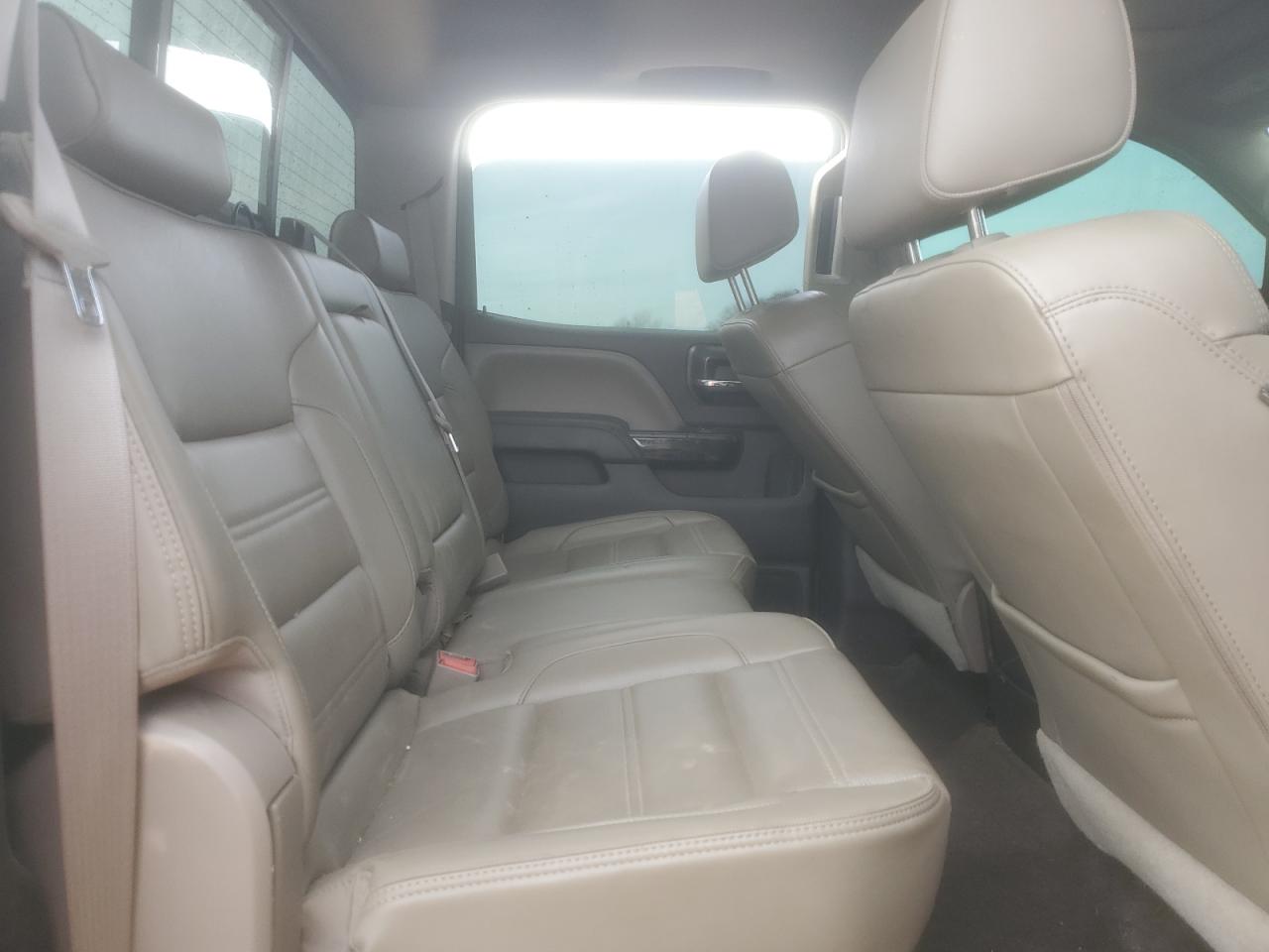 2016 GMC Sierra - Image 10