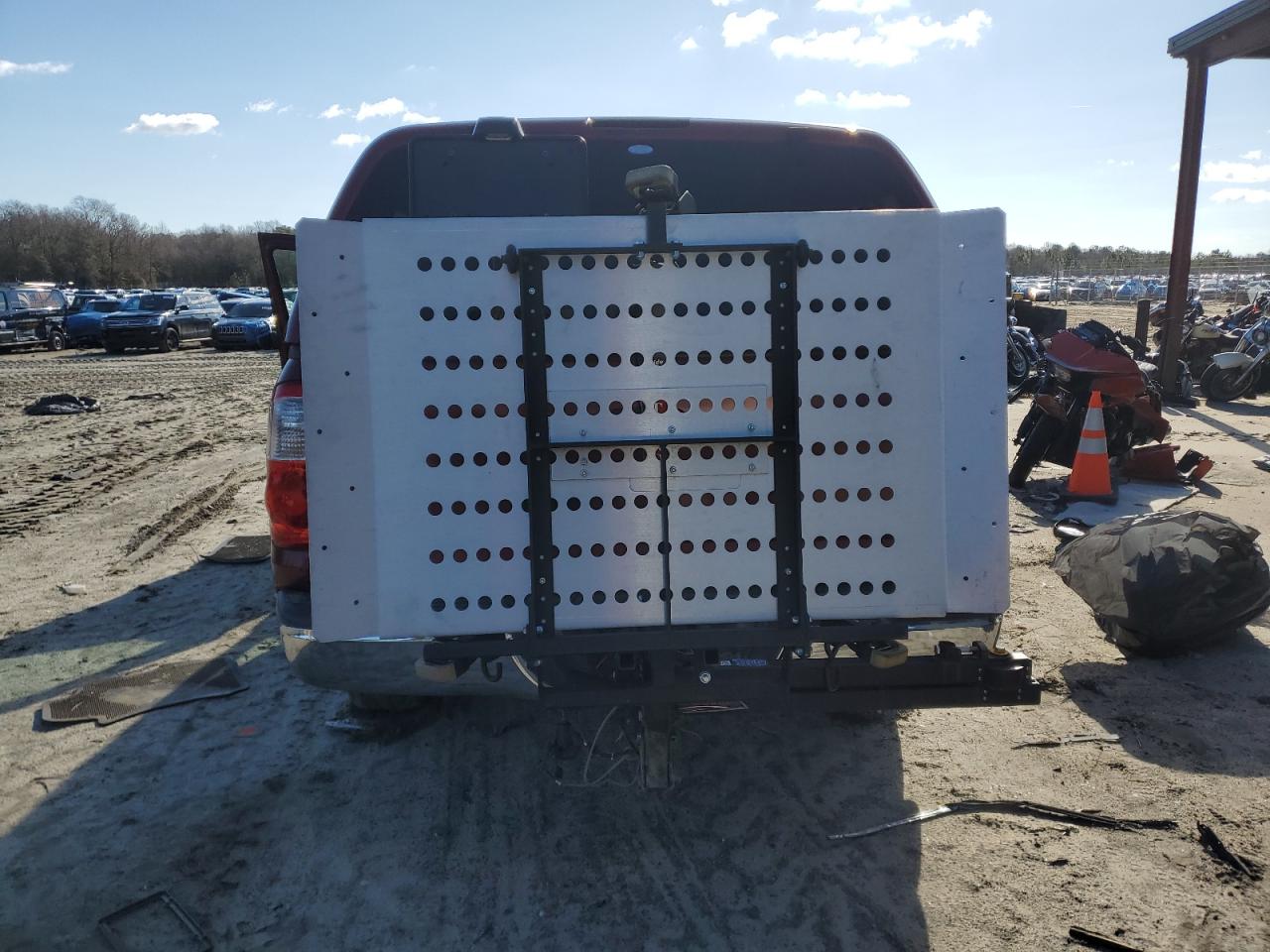 2005 Toyota Tundra - Image 6