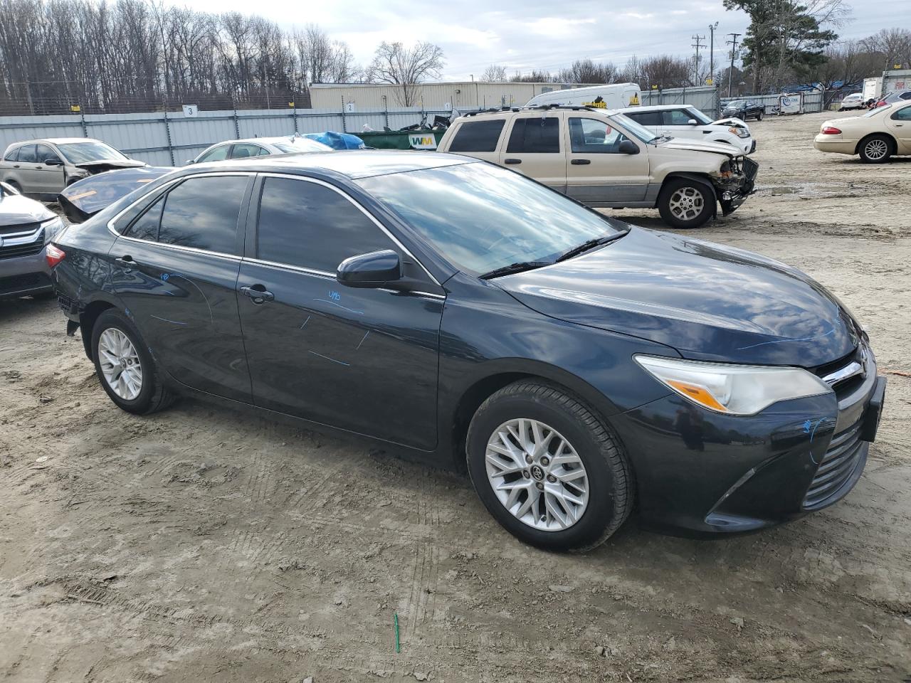 2016 Toyota Camry - Image 4