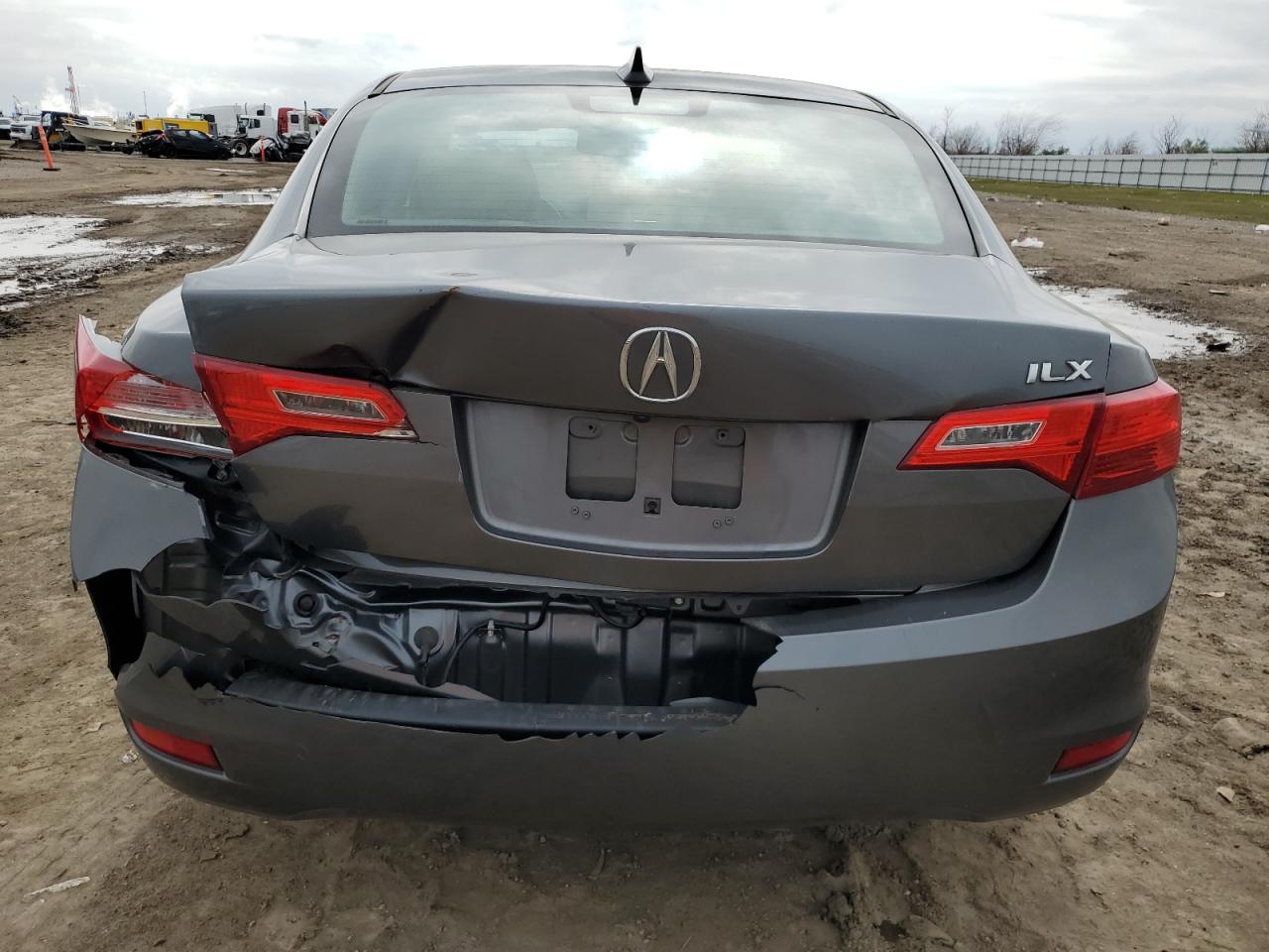 2013 Acura ILX - Image 6