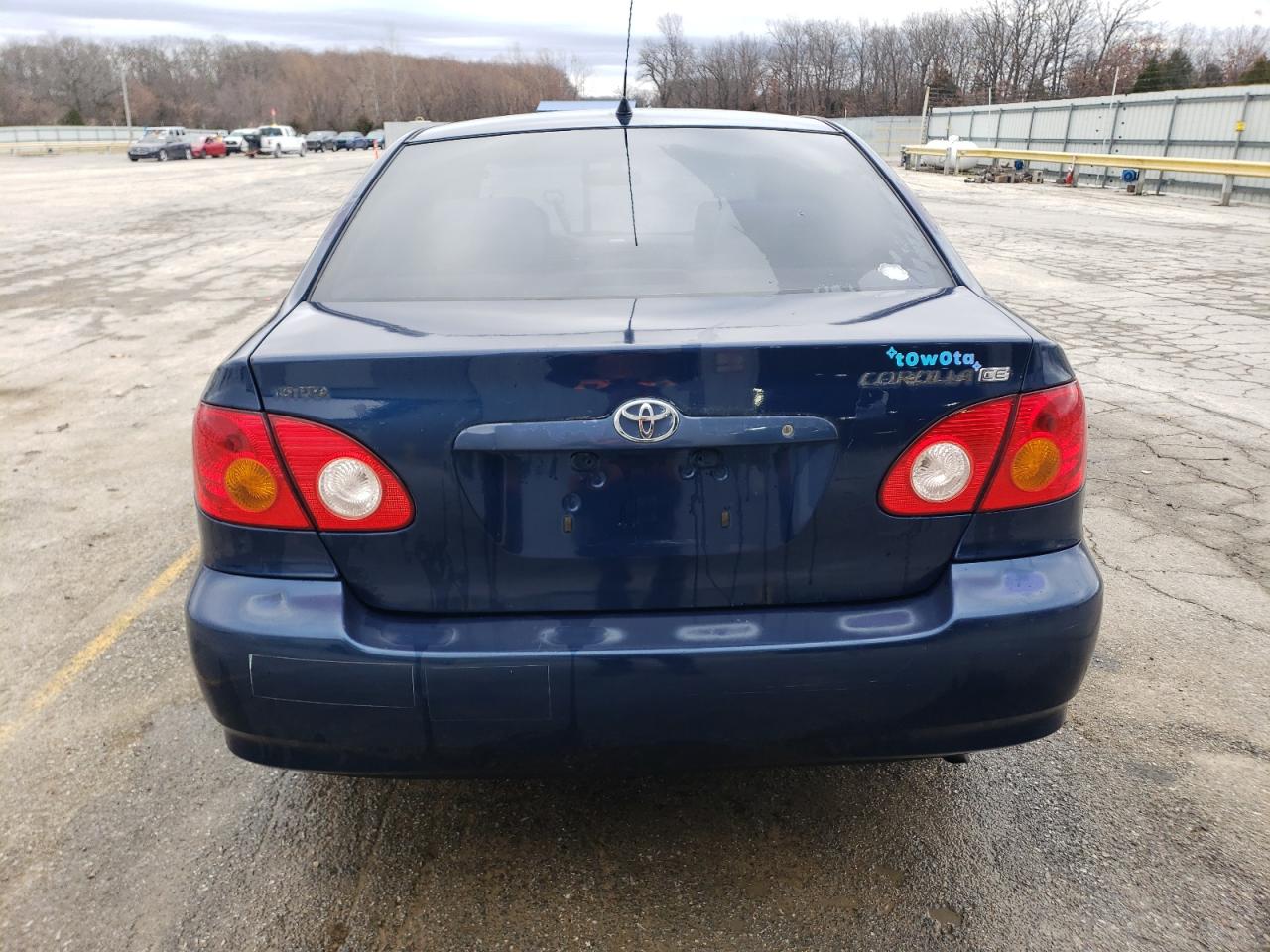 2004 Toyota Corolla - Image 6