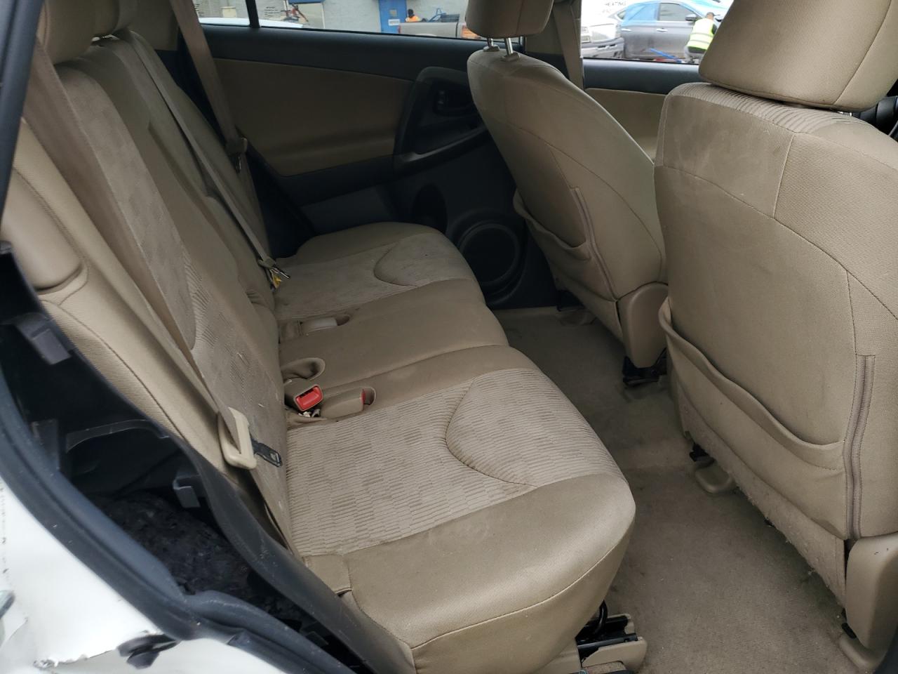 2011 Toyota RAV 4 - Image 11