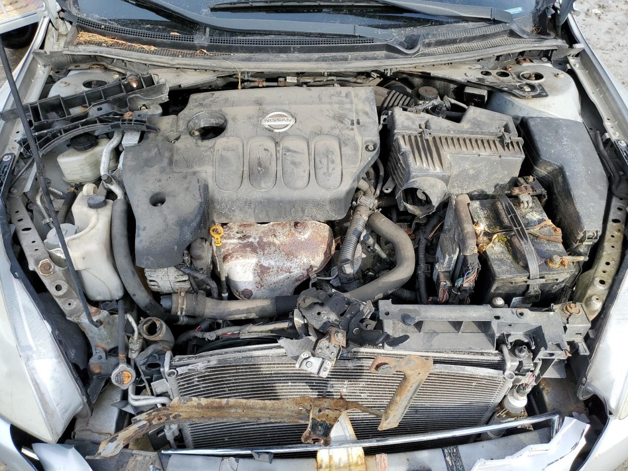 2012 Nissan Altima - Image 11