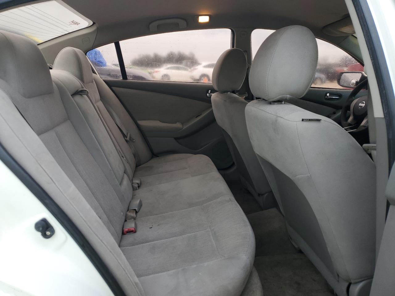 2012 Nissan Altima - Image 10