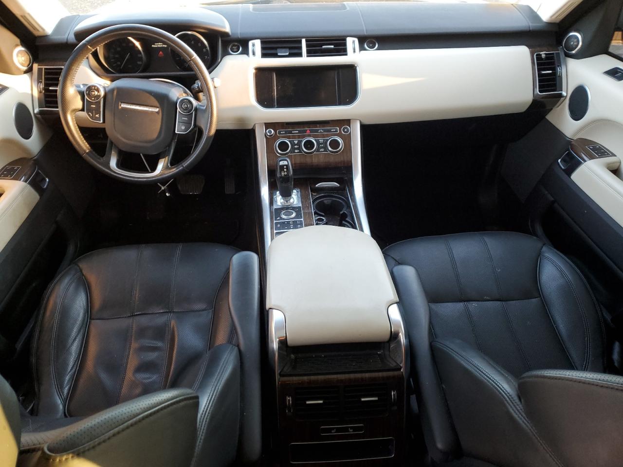 2015 Land Rover Range Rover - Image 8
