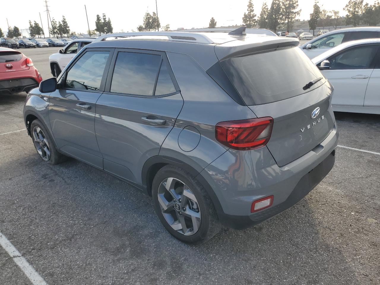 2022 Hyundai Venue - Image 2
