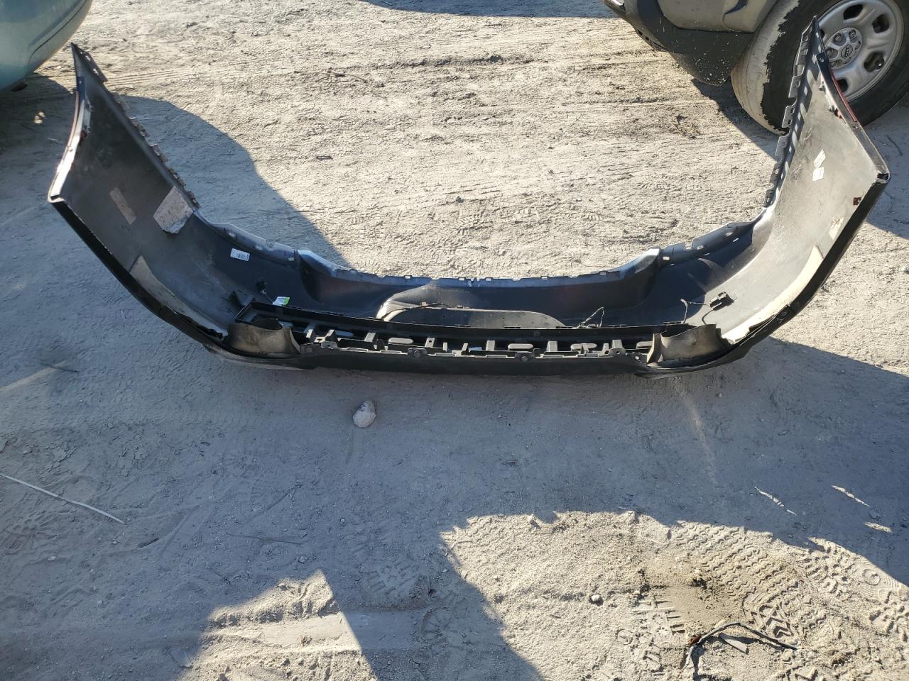 2018 Dodge Charger - Image 12