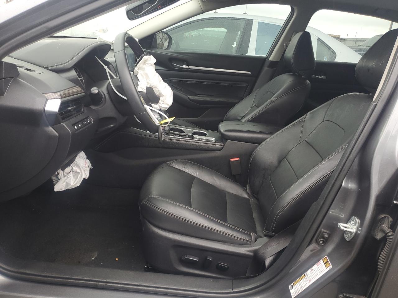 2019 Nissan Altima - Image 7