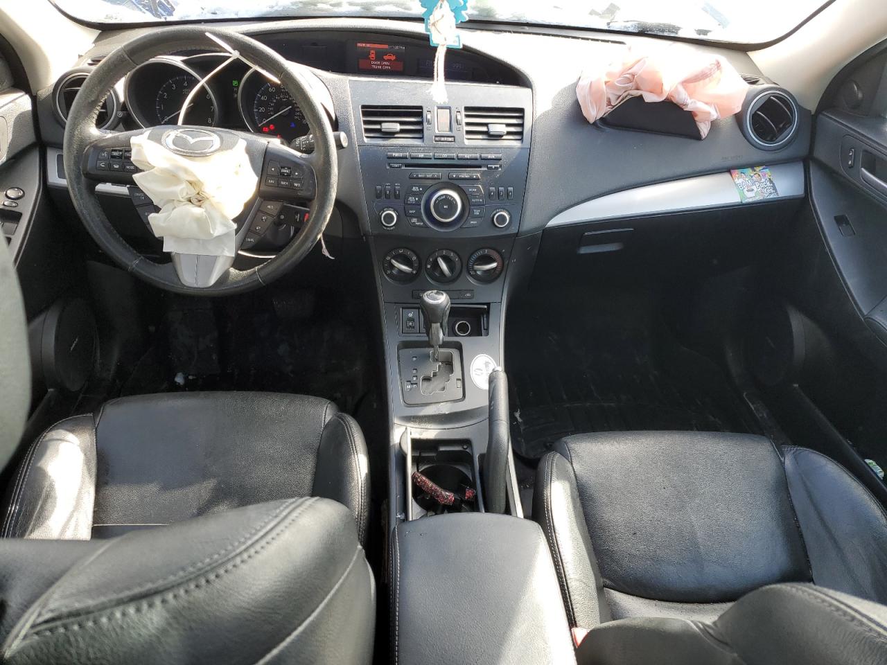 2012 Mazda 3 - Image 8
