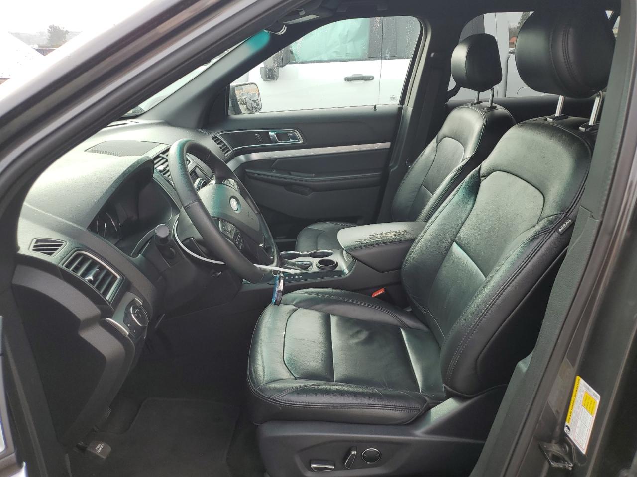 2017 Ford Explorer - Image 7