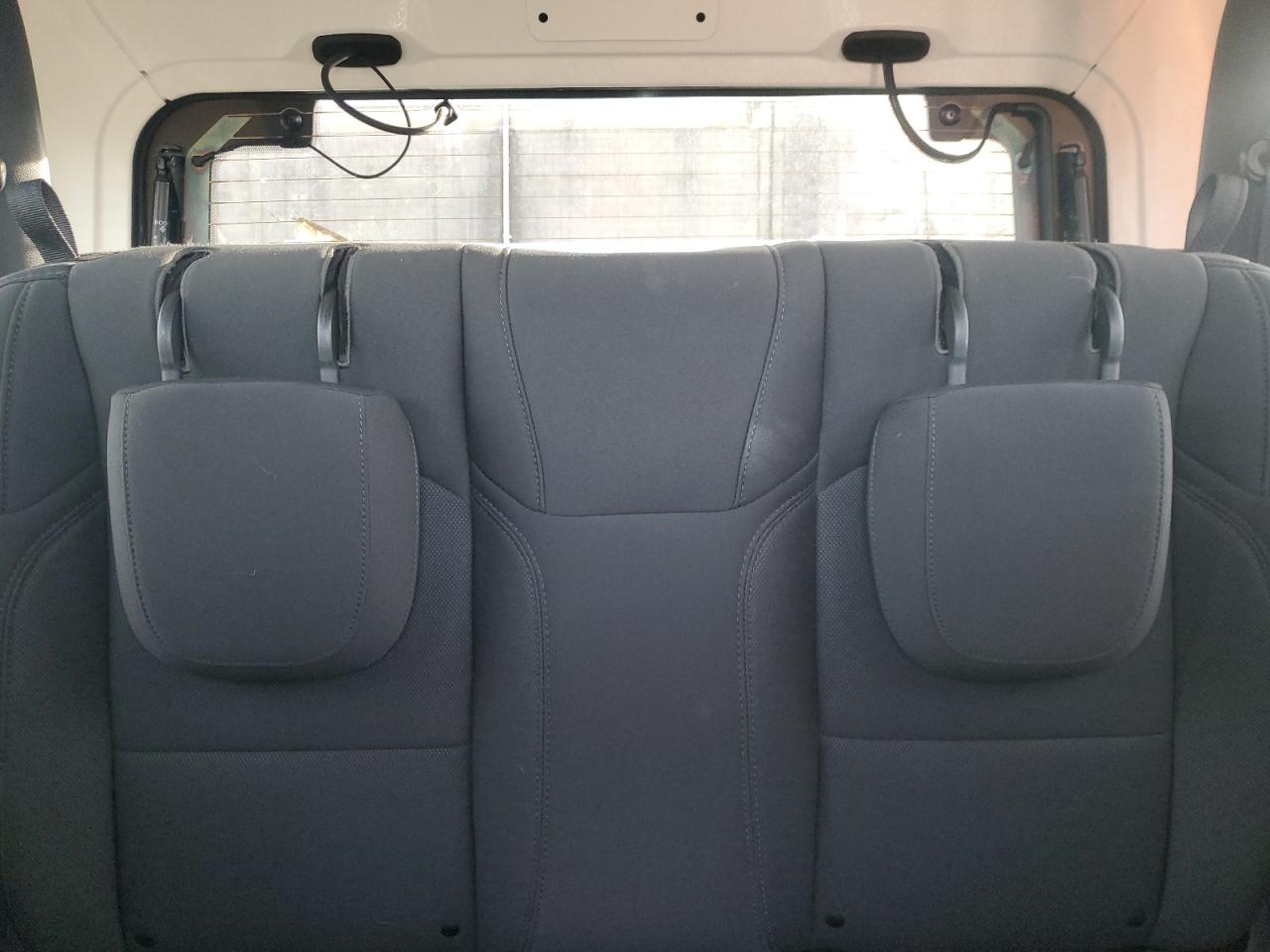 2019 Jeep Wrangler - Image 10