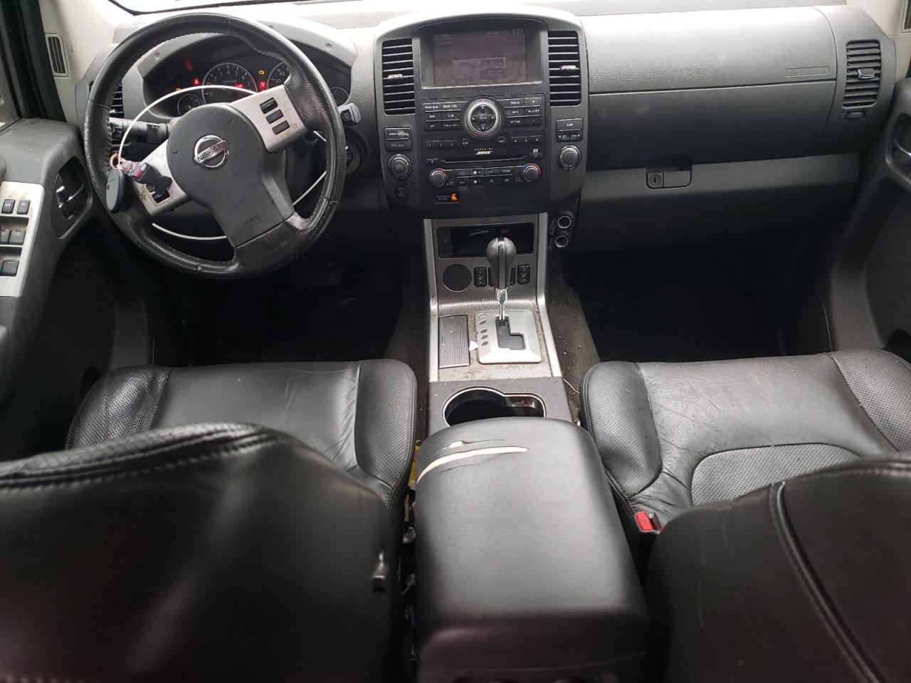 2012 Nissan Pathfinder - Image 8