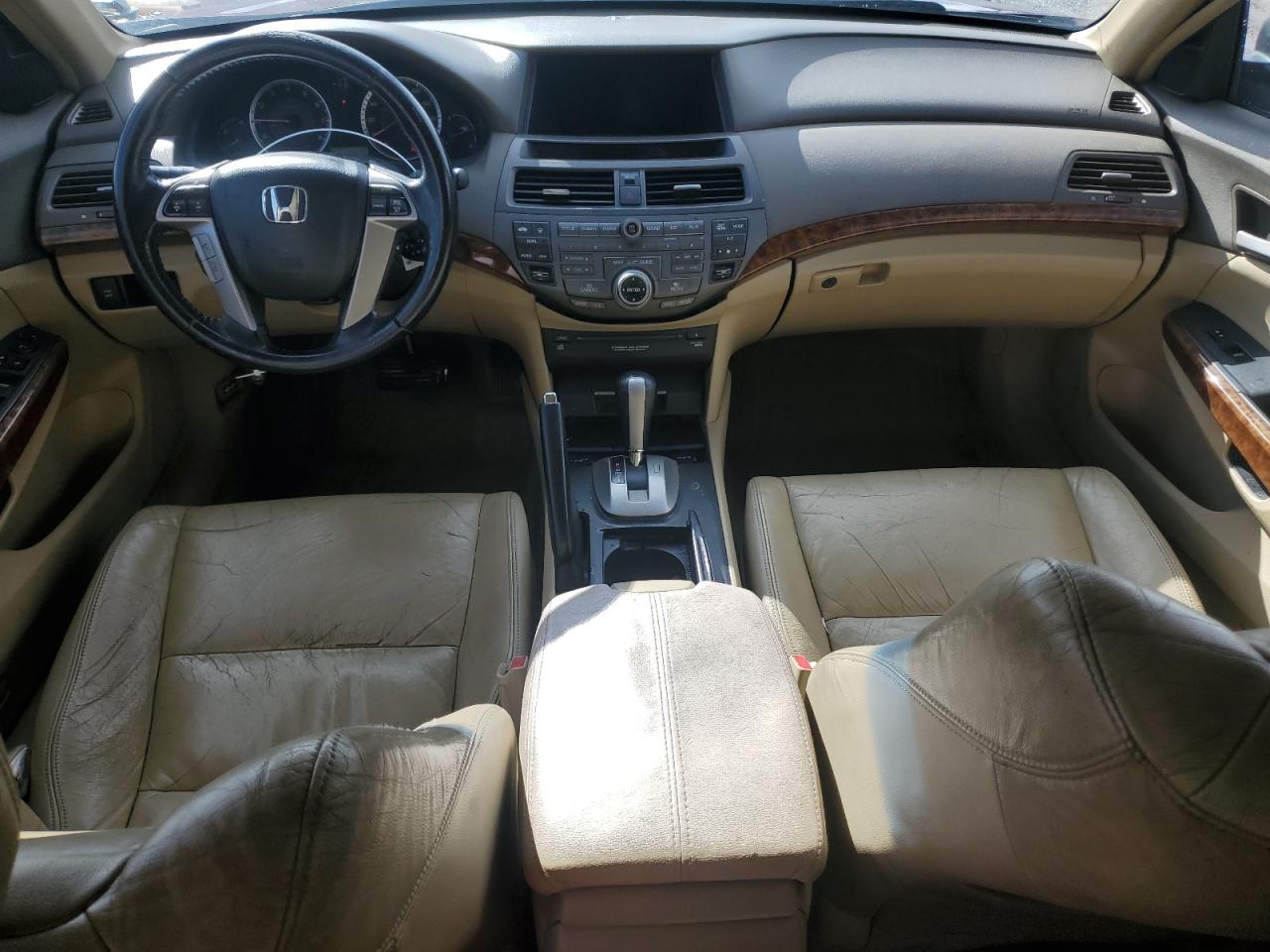 2009 Honda Accord - Image 8
