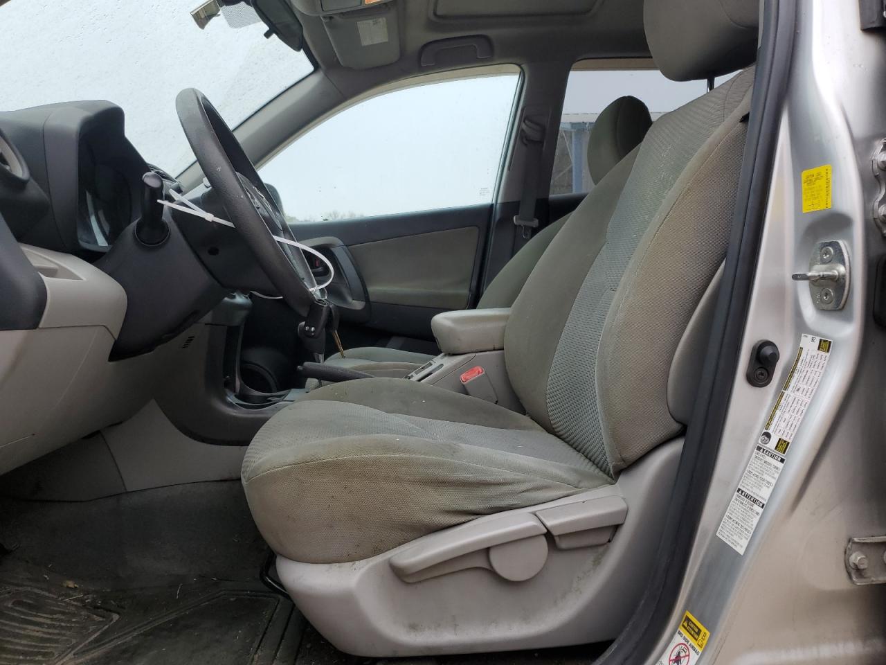 2011 Toyota RAV 4 - Image 7