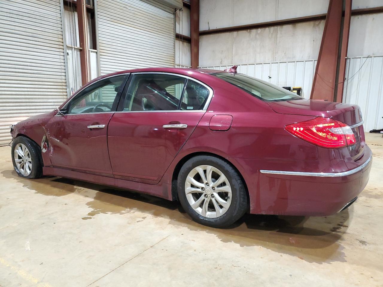 2012 Hyundai Genesis - Image 2