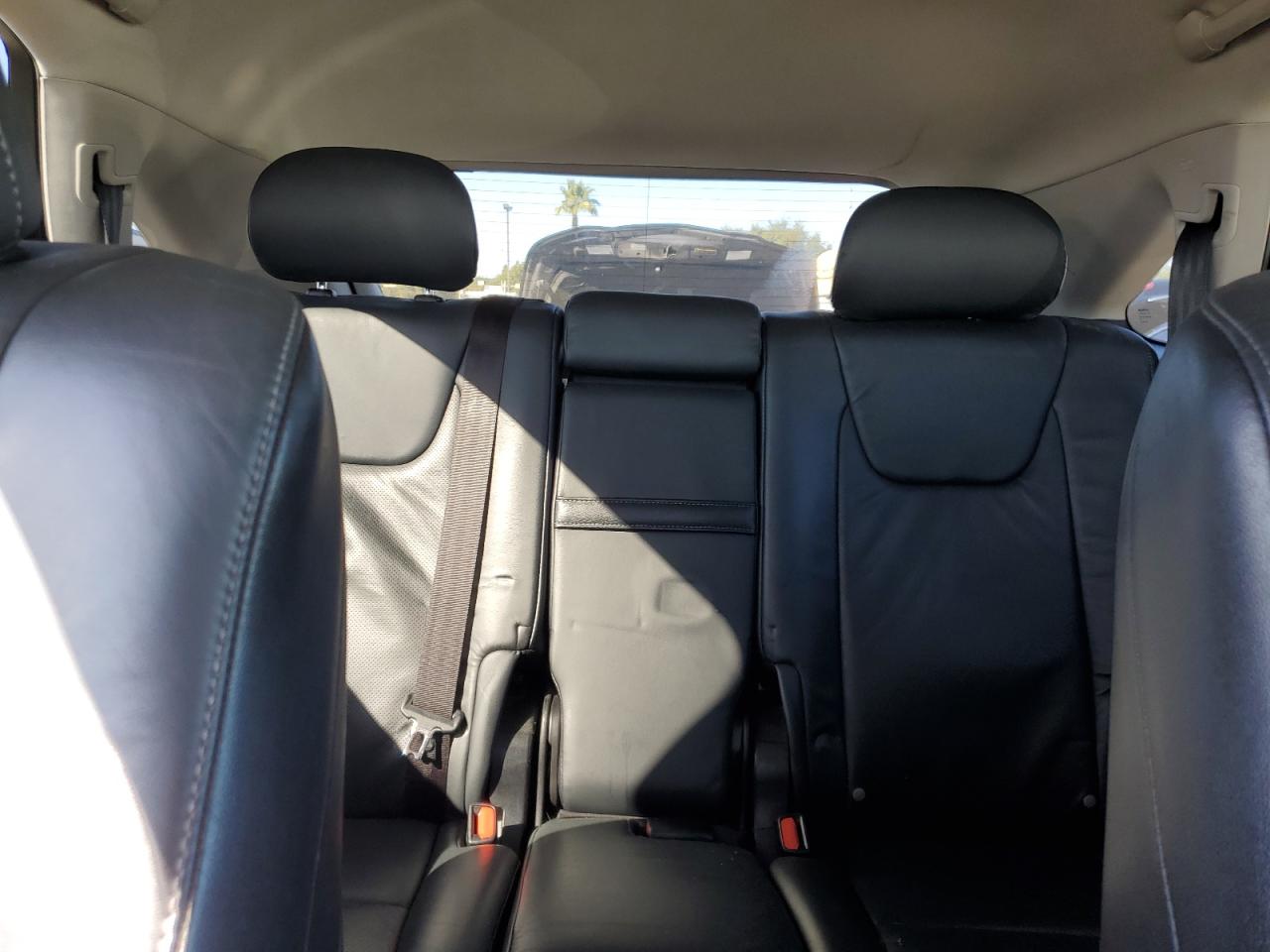 2015 Lexus RX - Image 10