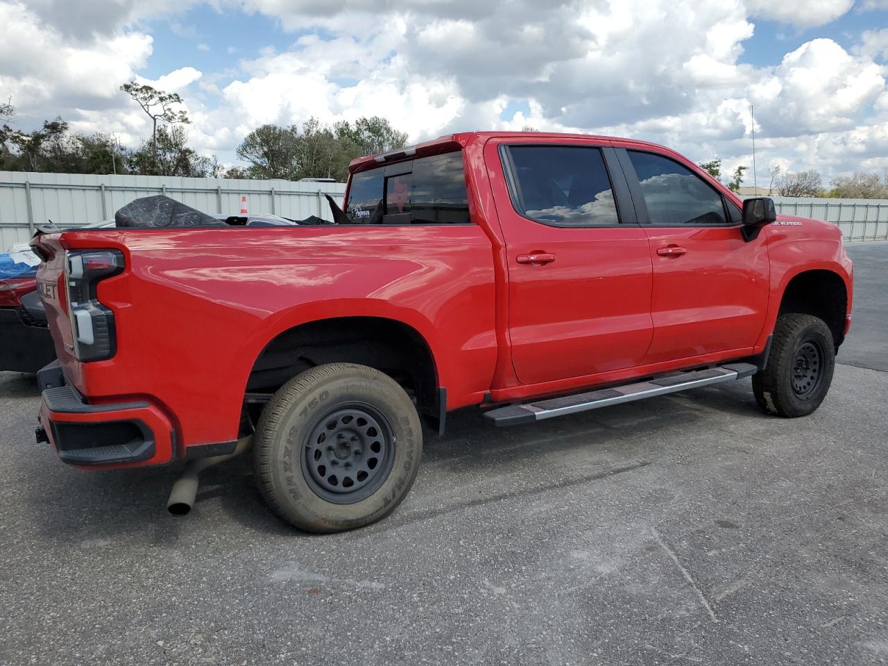 2019 Chevrolet Silverado - Image 3