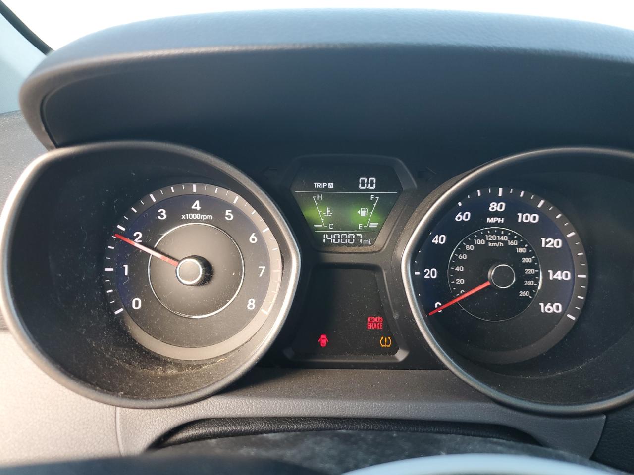 2016 Hyundai Elantra - Image 9