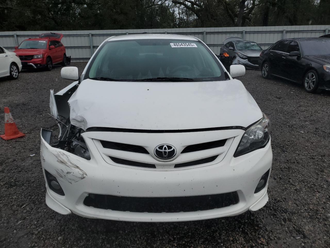 2011 Toyota Corolla - Image 5