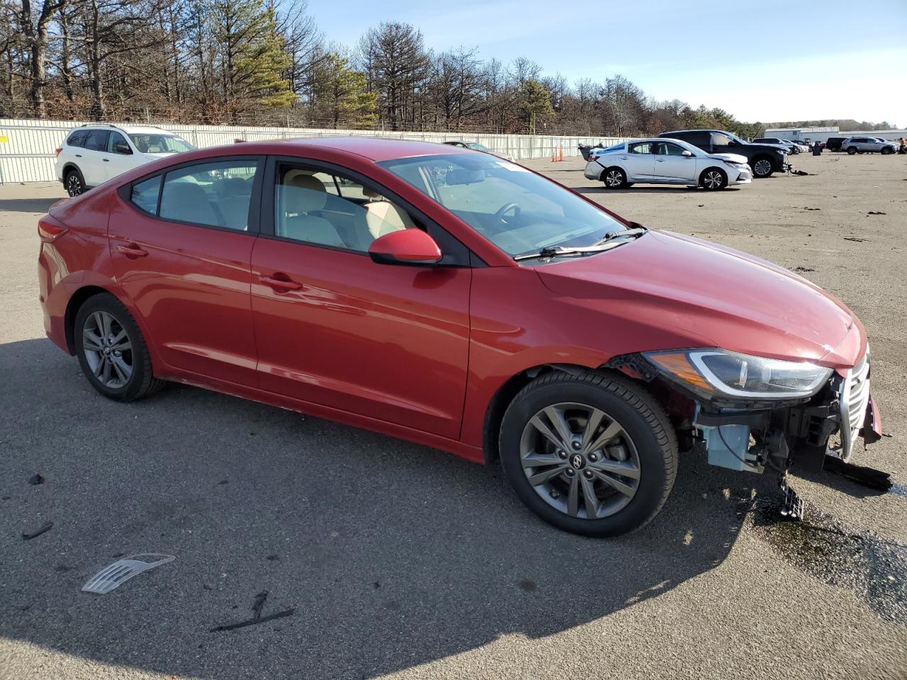 2017 Hyundai Elantra - Image 4