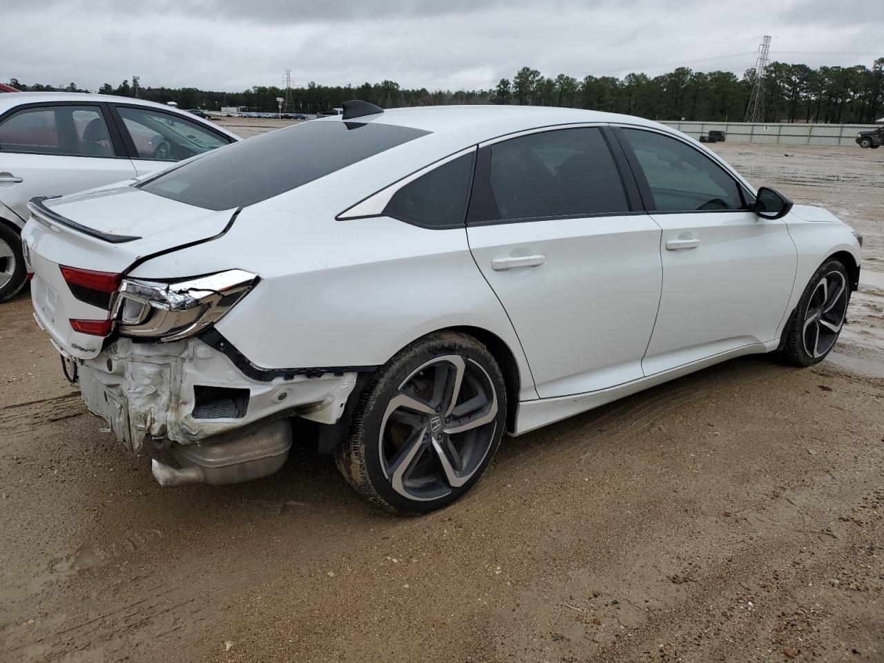 2022 Honda Accord - Image 3