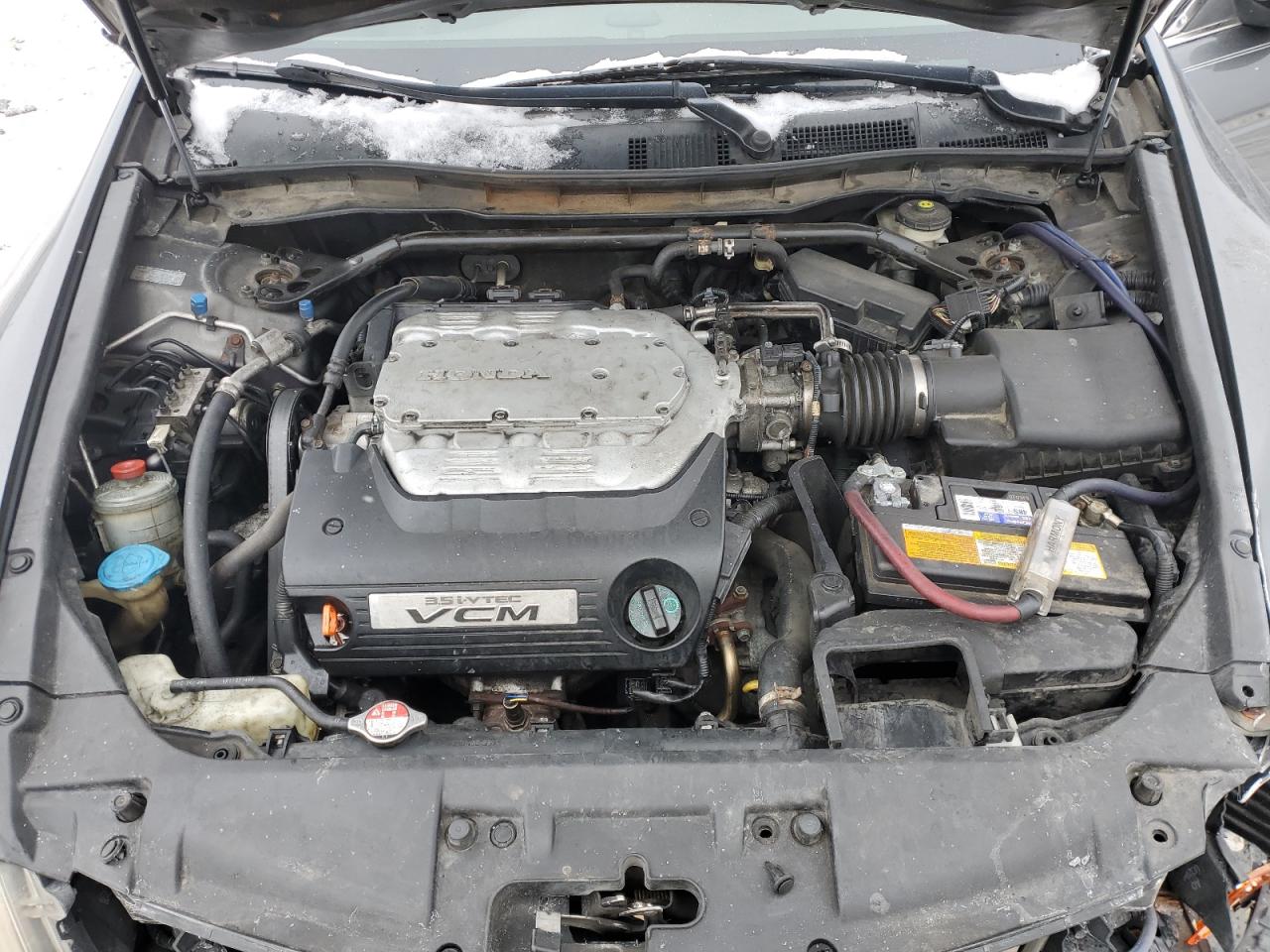 2009 Honda Accord - Image 12