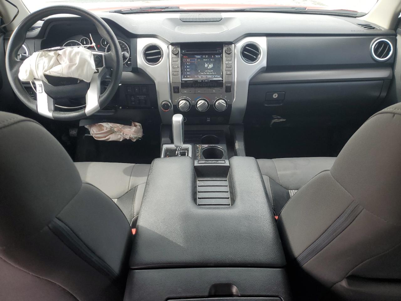 2016 Toyota Tundra - Image 8