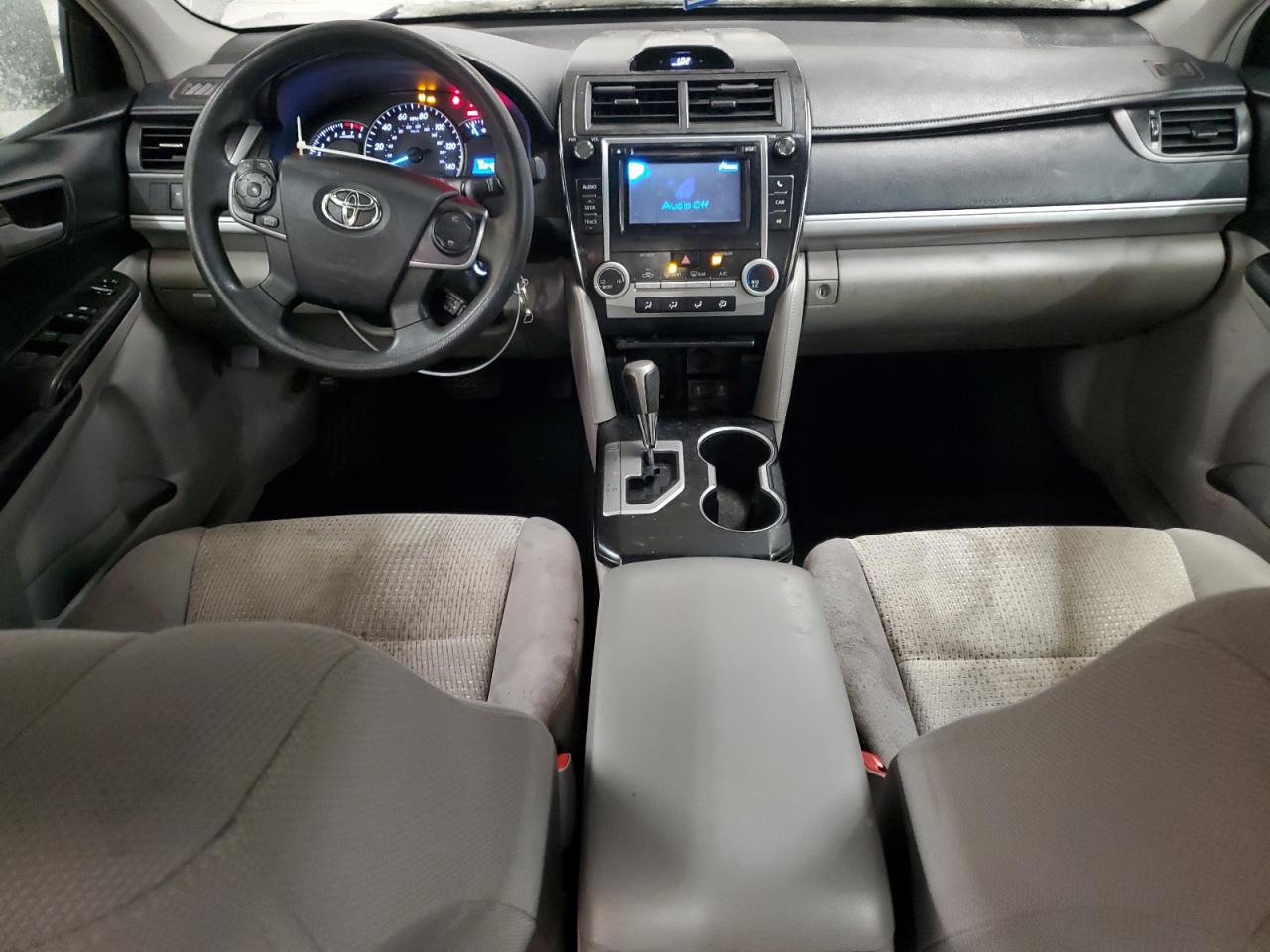 2012 Toyota Camry - Image 8