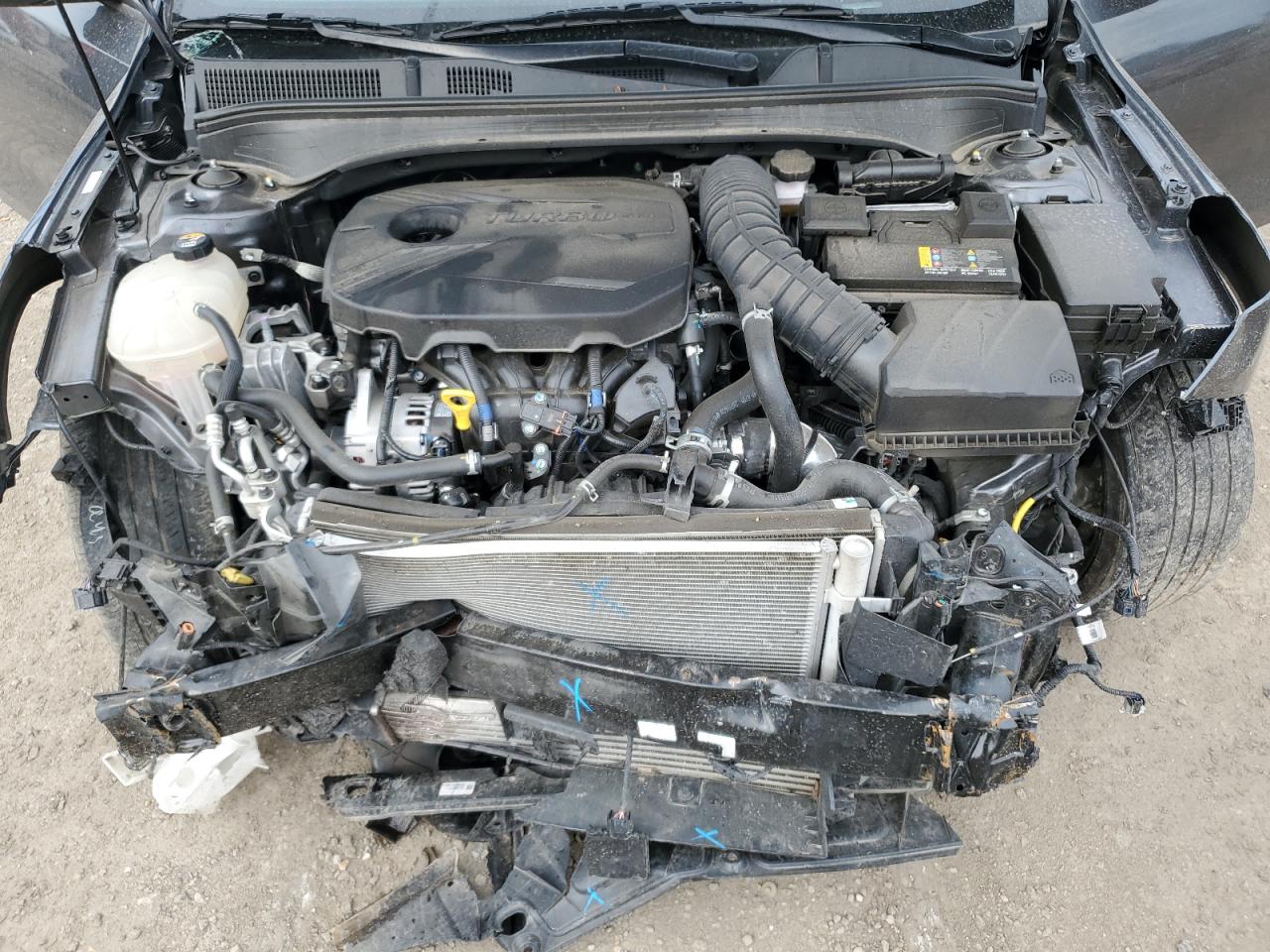 2023 Kia Forte - Image 12