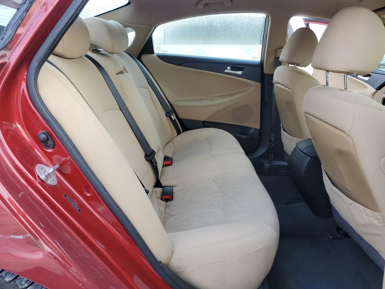 2013 Hyundai Sonata - Image 10