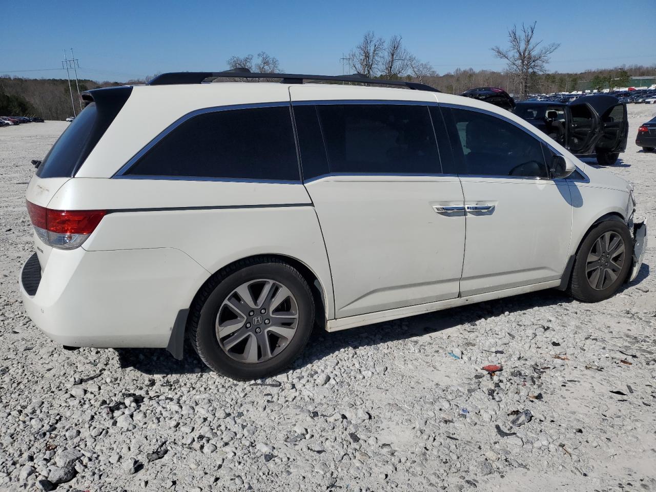 2014 Honda Odyssey - Image 3