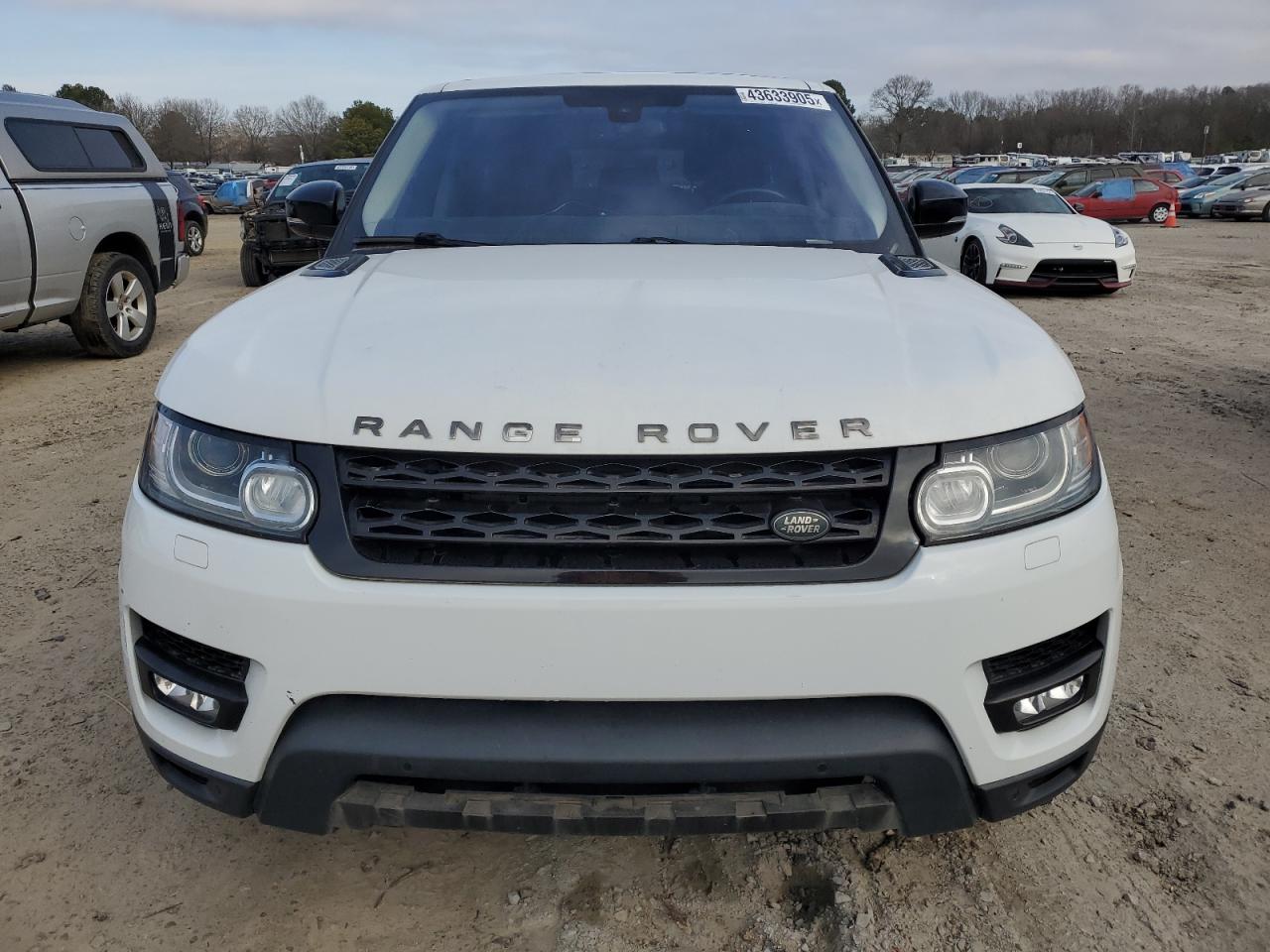 2016 Land Rover Range Rover - Image 5