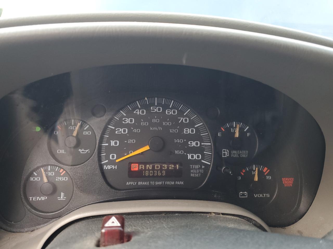1998 Chevrolet Astro - Image 9