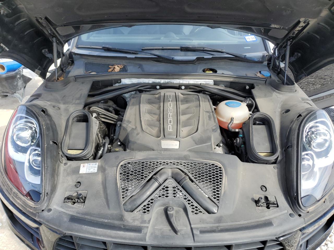 2015 Porsche Macan - Image 12
