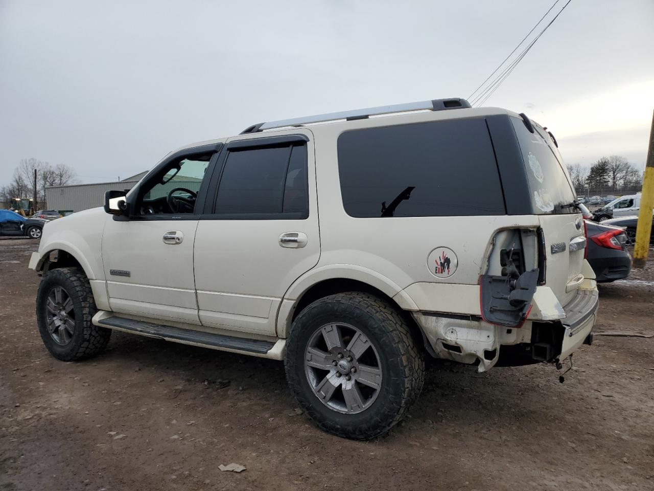 2007 Ford Expedition - Image 2