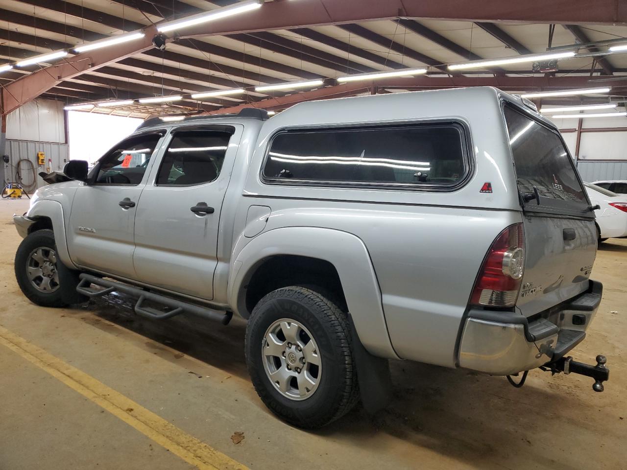 2013 Toyota Tacoma - Image 2