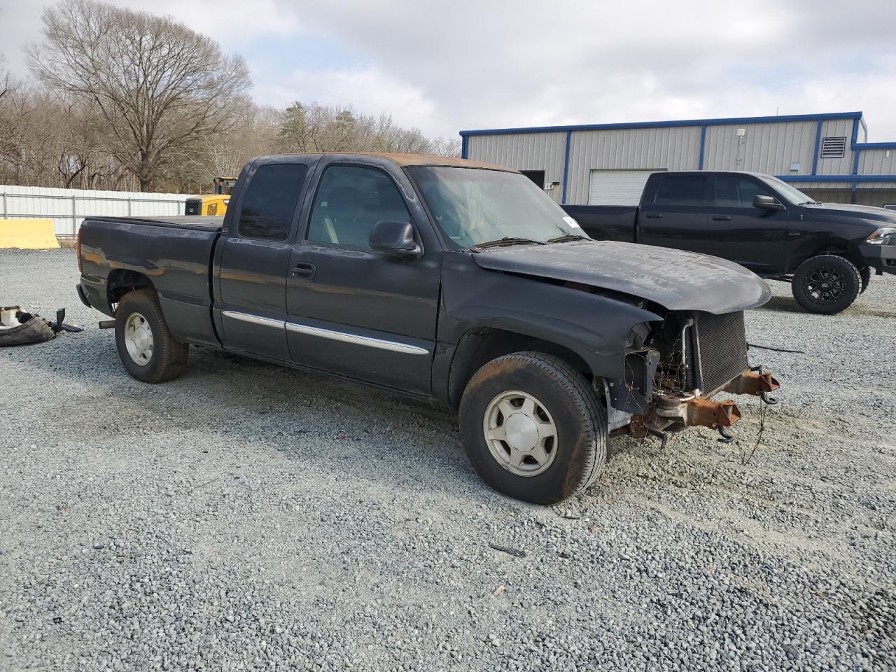 2003 GMC Sierra - Image 4