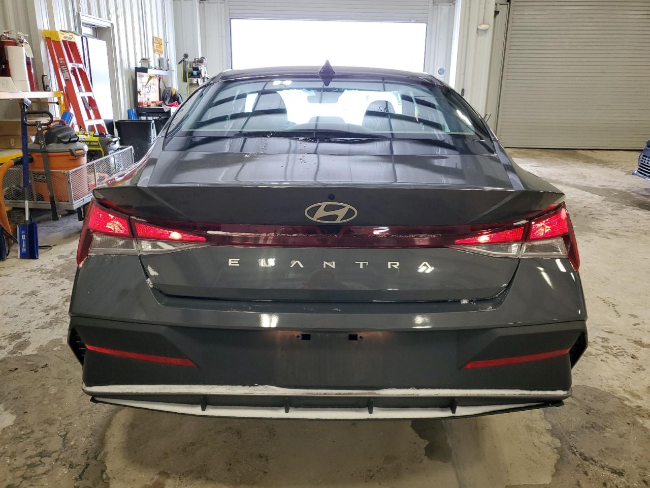 2024 Hyundai Elantra - Image 6