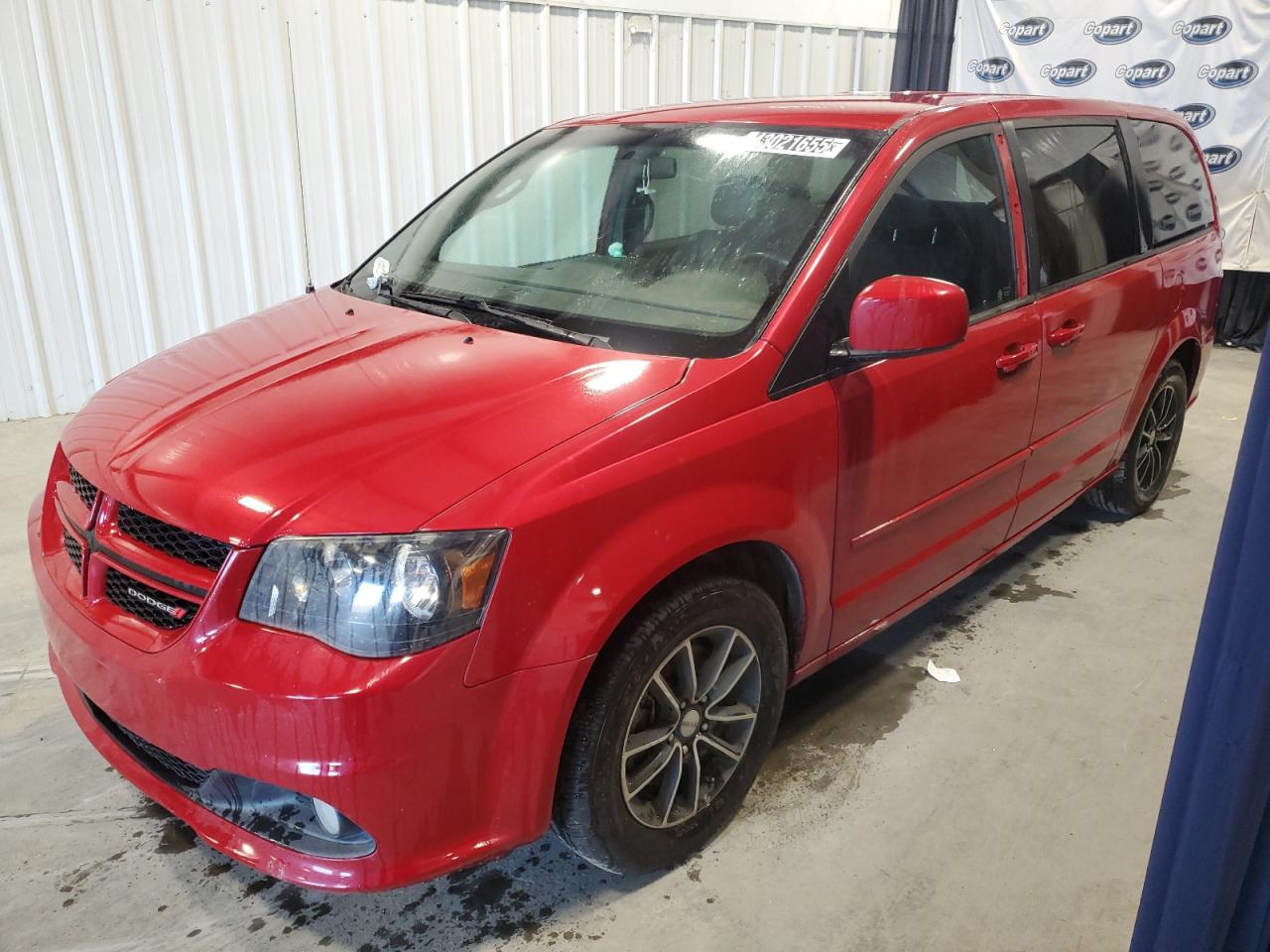 2015 Dodge Caravan - Image 1